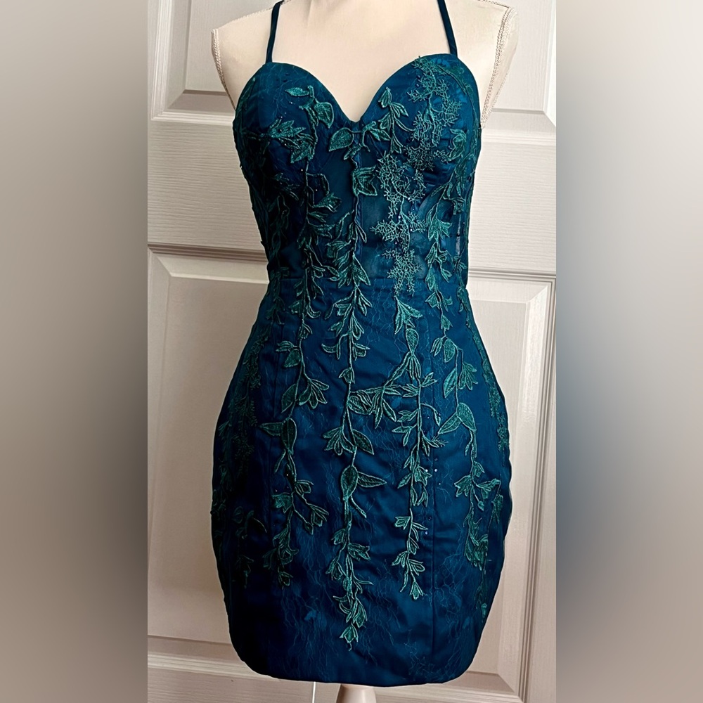 POMUYOO WOMENS DRESS, SEMI FORMAL, TEAL with LACE, size small